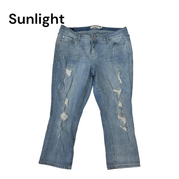 Torrid Denim Crop Skinny Jeans Womens 18 Blue Light Wash Patched Distressed - Picture 1 of 15